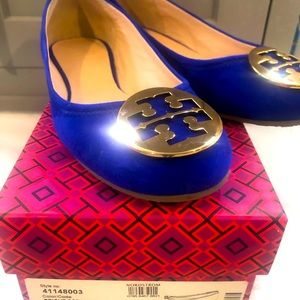 Tory Burch flats 8.5 blue suede with gold logo